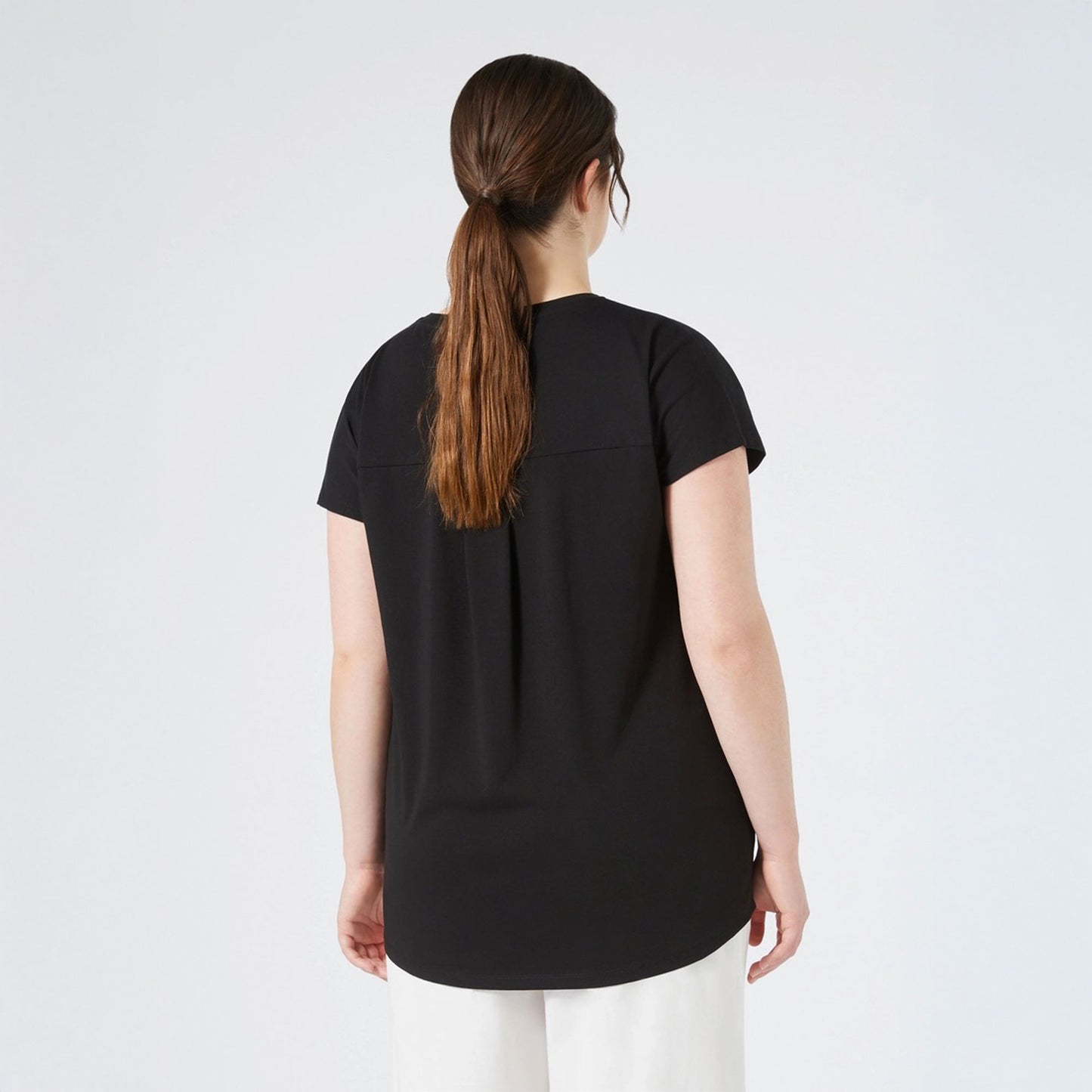Persona t-shirt nera Glenn