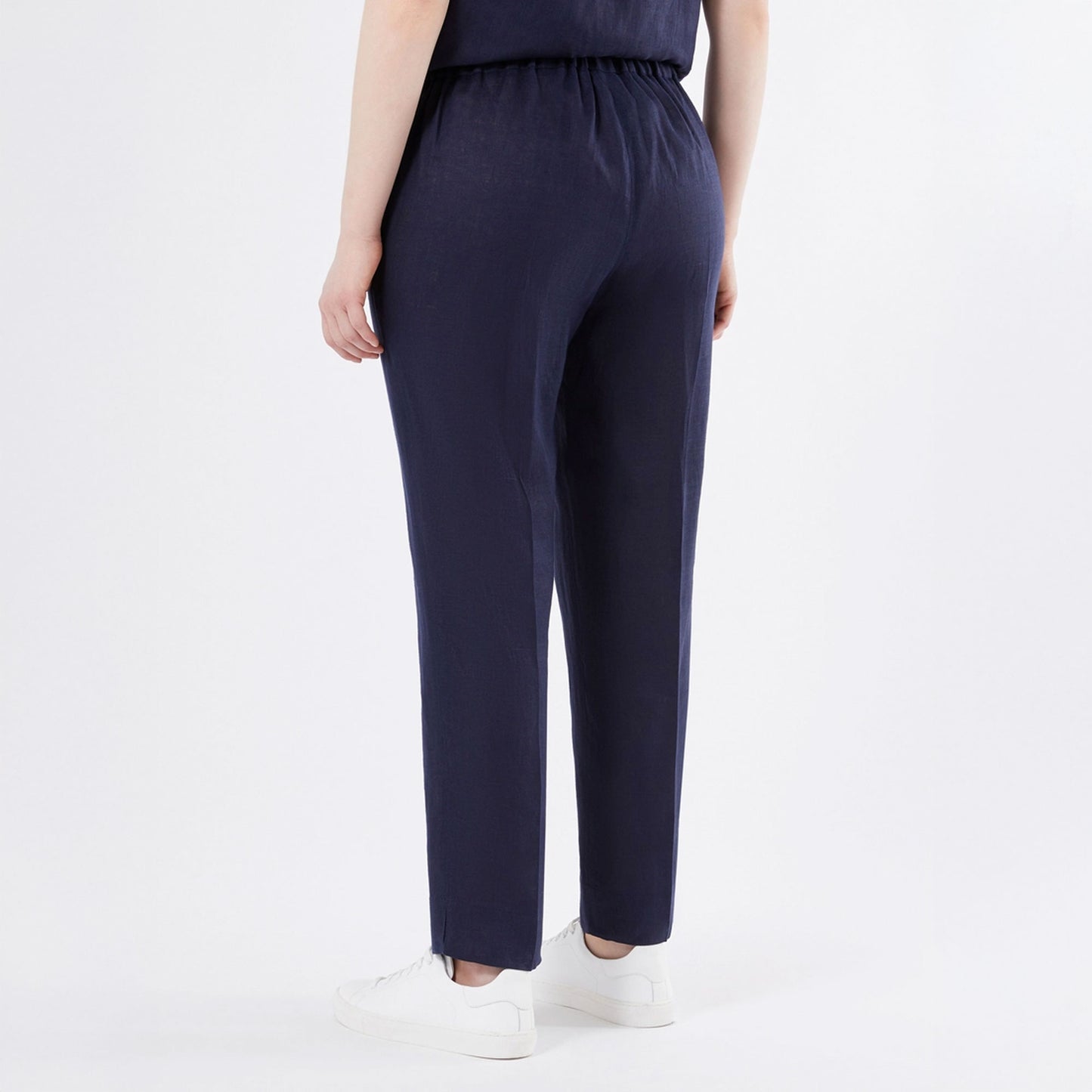 Persona pantaloni  blu ANGOLO